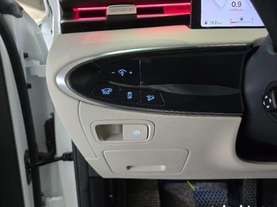 2025 Genesis GV70 缩略图 16