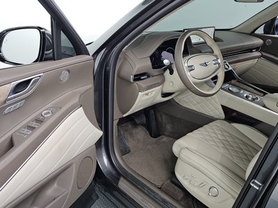 صورة 10 لـ 2021 Genesis GV80