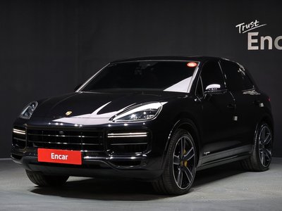 PORSCHE CAYENNE - 1