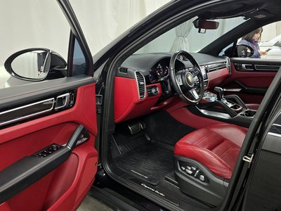 PORSCHE CAYENNE - 10