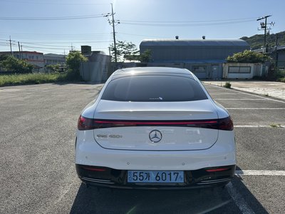 MERCEDES-BENZ EQS - 4