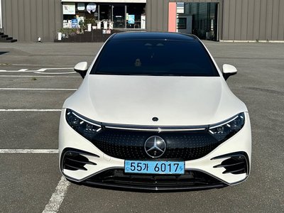 MERCEDES-BENZ EQS - 2