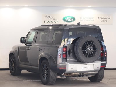 LAND ROVER DEFENDER - 5