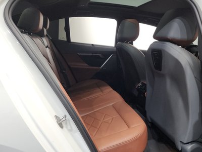 2023 BMW 5 SERIES — миниатюра 12