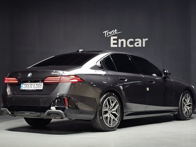 صورة 3 لـ 2026 BMW 5 SERIES