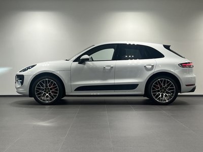 PORSCHE MACAN - 2