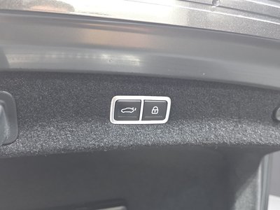 2022 Genesis G90 (RS4) thumbnail 38