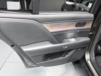 2022 Genesis G90 (RS4) thumbnail 15