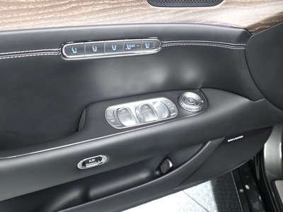 2022 Genesis G90 (RS4) thumbnail 36