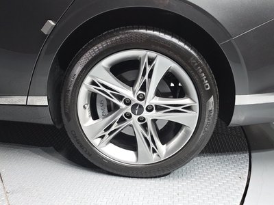 2022 Genesis G90 (RS4) photo 8