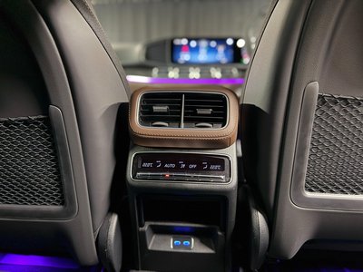 2026 Mercedes-BENZ GLE AMG 缩略图 28