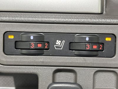 2023 Toyota LAND CRUISER PRADO — миниатюра 31