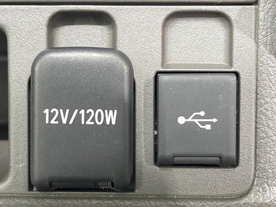 2023 Toyota LAND CRUISER PRADO — миниатюра 26