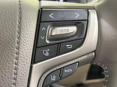 2023 Toyota LAND CRUISER PRADO — миниатюра 36