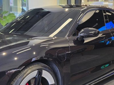 2026 Porsche TAYCAN 照片 7
