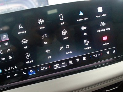 2025 AUDI A6 E-TRON — миниатюра 13