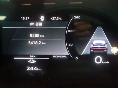 2025 AUDI A6 E-TRON 照片 8