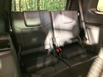 TOYOTA LAND CRUISER 250 - 9