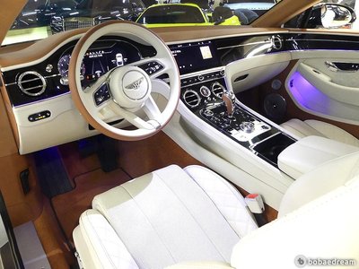 BENTLEY CONTINENTAL - 4