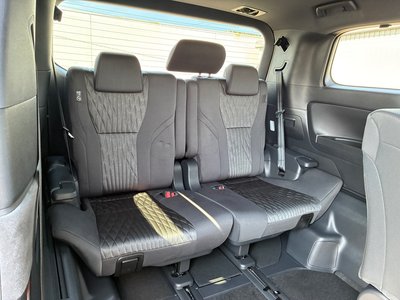 2026 Toyota ALPHARD 缩略图 13