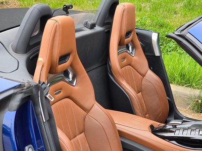 MERCEDES-BENZ GT AMG - 9