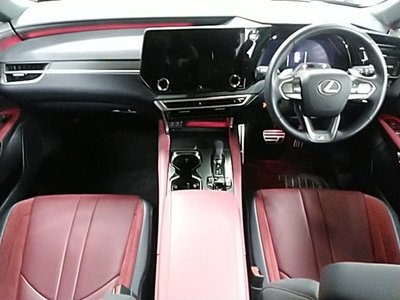 2025 Lexus RX 照片 9