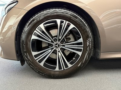 MERCEDES-BENZ E-CLASS - 6