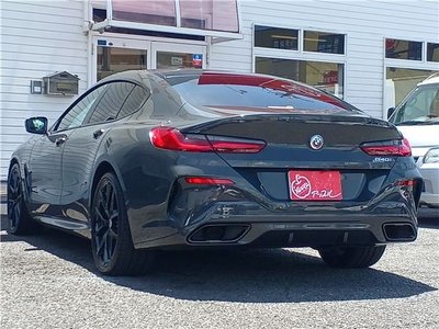 2022 BMW 8 SERIES — фото 4