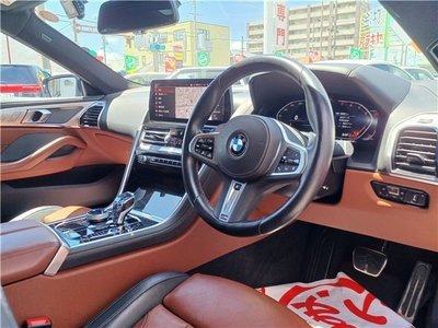 2022 BMW 8 SERIES — фото 9
