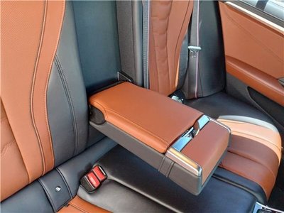 2022 BMW 8 SERIES — миниатюра 52