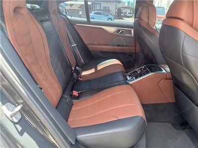 2022 BMW 8 SERIES — миниатюра 47