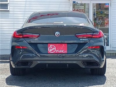 2022 BMW 8 SERIES — фото 6