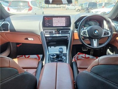 2022 BMW 8 SERIES — фото 10
