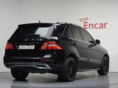 MERCEDES-BENZ M-CLASS - 4