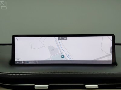 2023 Genesis GV70 — миниатюра 17