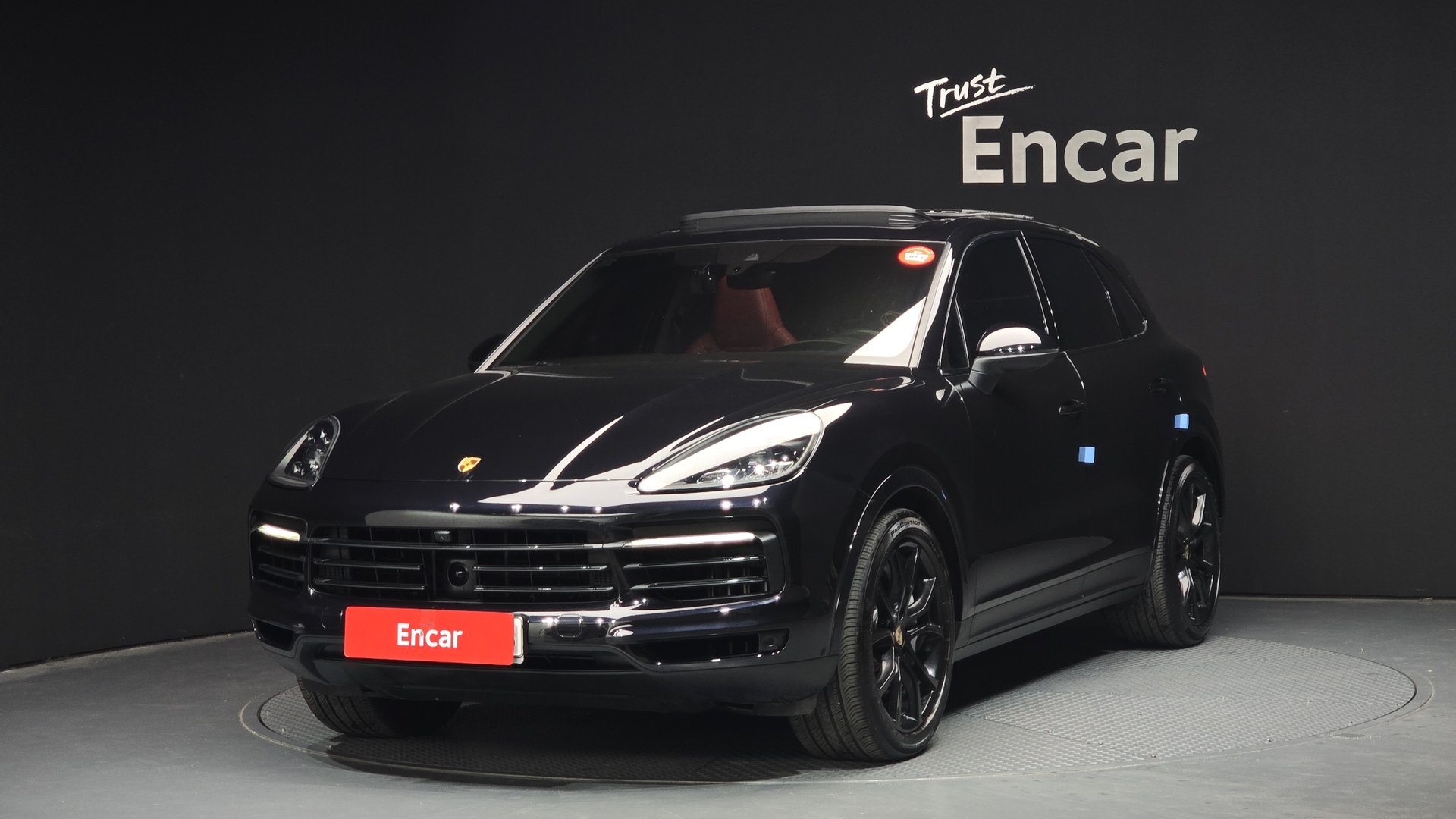 PORSCHE CAYENNE - View 1