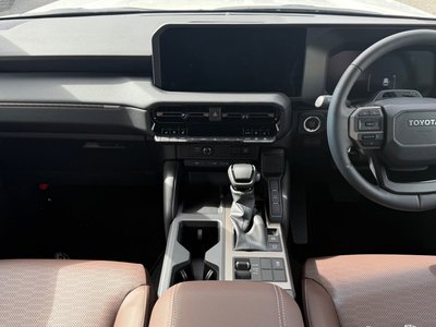 TOYOTA LAND CRUISER 250 - 5