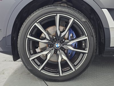 BMW X7 - 6