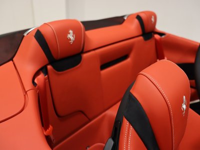 2026 Ferrari ROMA SPIDER — миниатюра 23