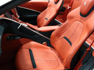 2026 Ferrari ROMA SPIDER — миниатюра 21