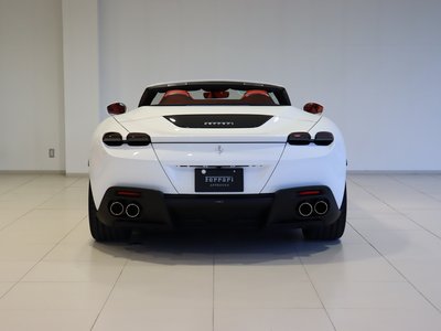 FERRARI ROMA SPIDER - 9