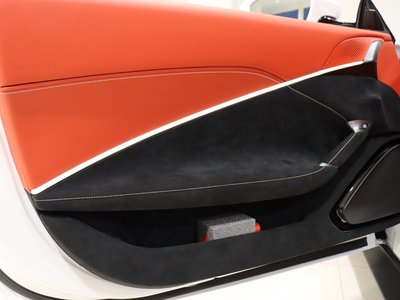 2026 Ferrari ROMA SPIDER — миниатюра 18