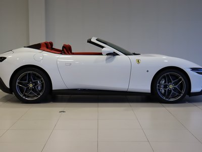 2026 Ferrari ROMA SPIDER — миниатюра 11