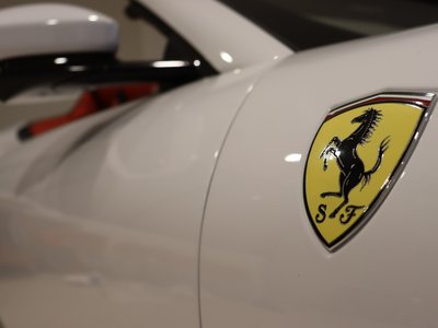 2026 Ferrari ROMA SPIDER — миниатюра 13