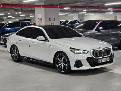 BMW 5 SERIES - 6