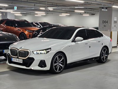 BMW 5 SERIES - 2