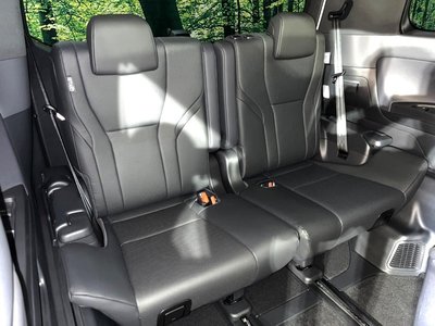 2024 Toyota ALPHARD — миниатюра 12