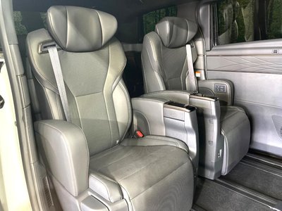 2024 Toyota ALPHARD — миниатюра 11