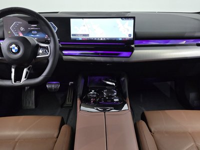 2025 BMW 5 SERIES — миниатюра 27