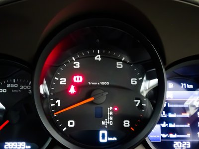 PORSCHE 911 - 7